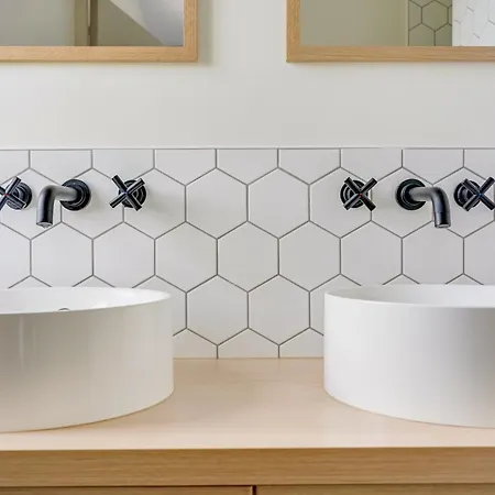 펜션 Magnifique Viticole, Portes De St Emilion